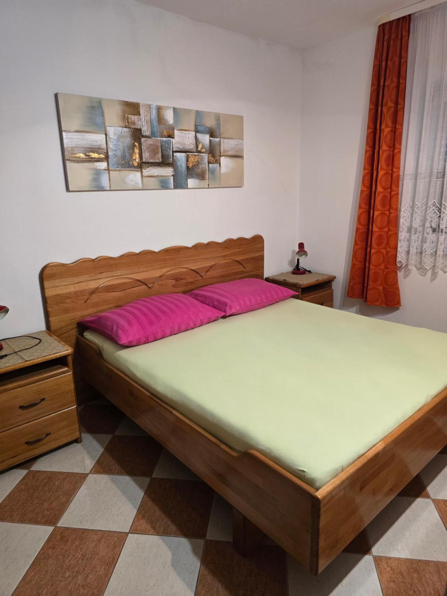 Apartments Mladenka Senj  Eksteriør bilde